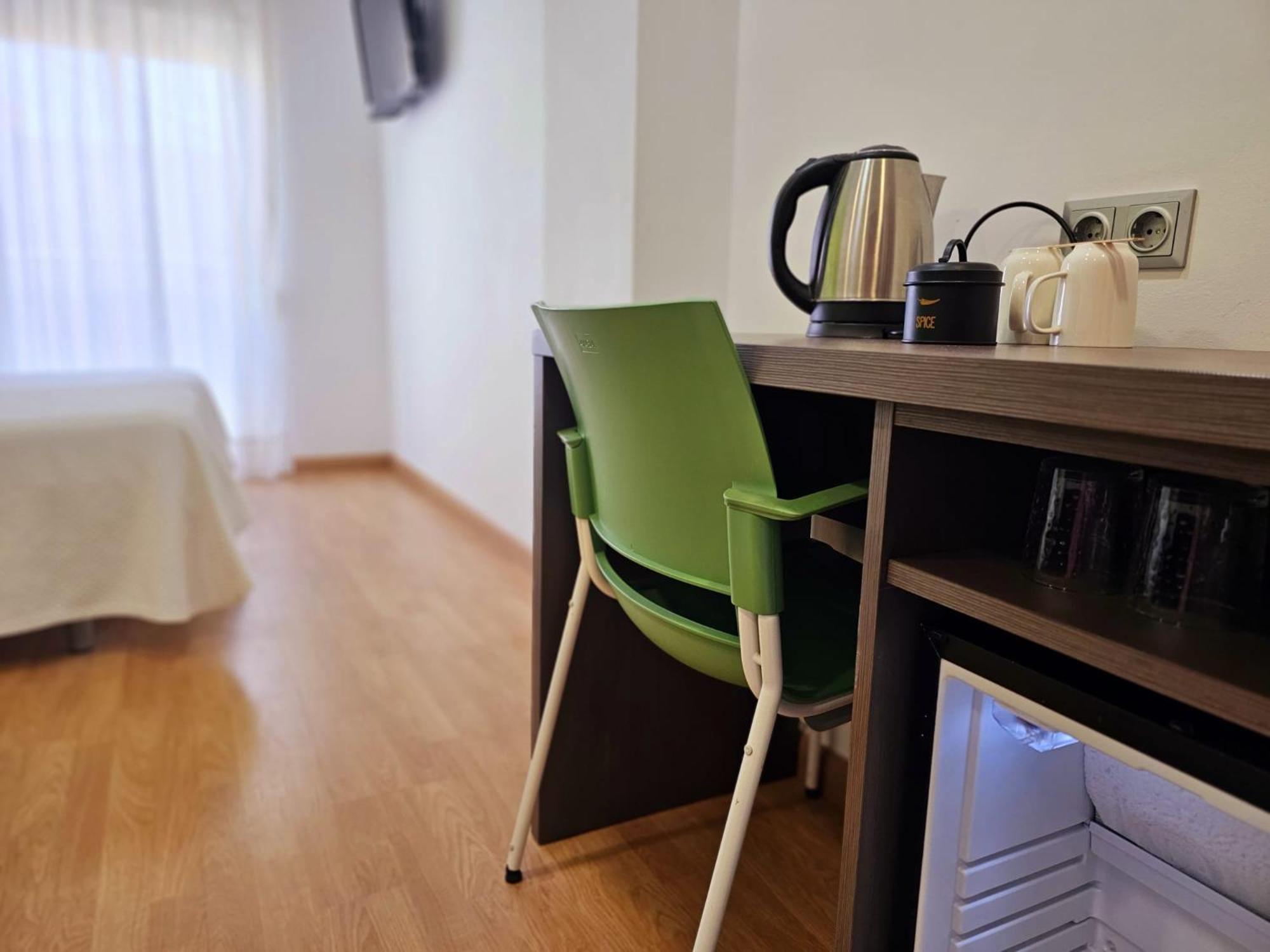 Hotel Clopy Rocamar بينايدورم المظهر الخارجي الصورة