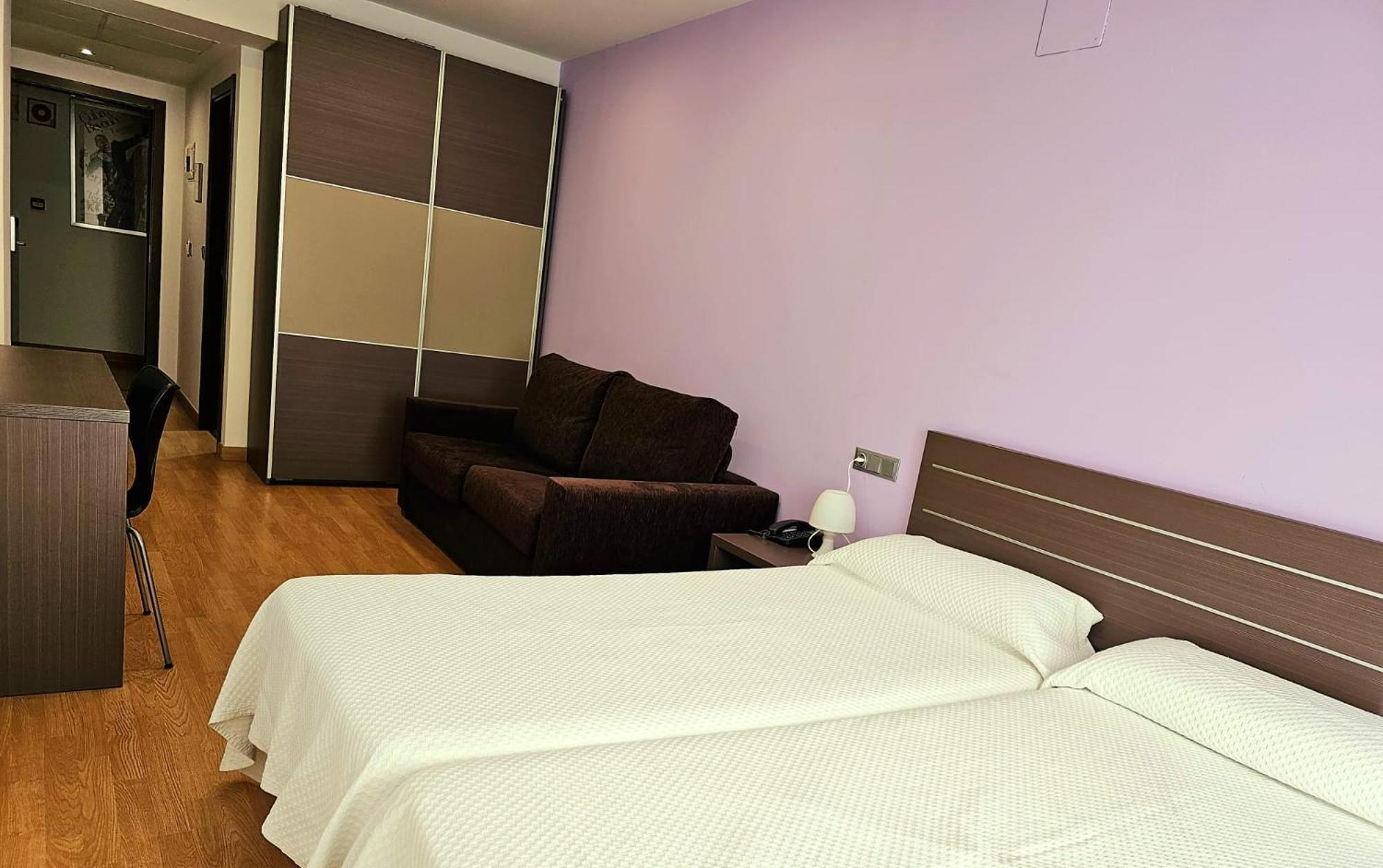 Hotel Clopy Rocamar بينايدورم المظهر الخارجي الصورة